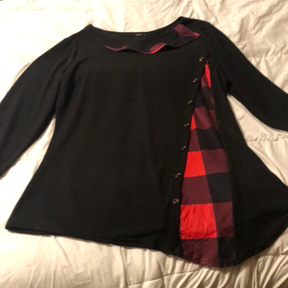 Black Redborn tunic with red flannel flare. Sz 2X